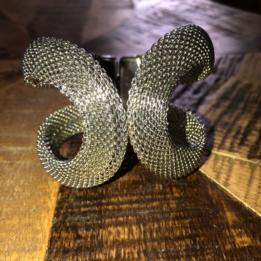 Stylish Bangle!